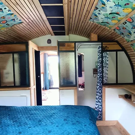 אוהל מפואר Tiny House Chez Manou