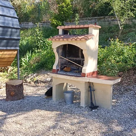 אוהל מפואר Tiny House Chez Manou *